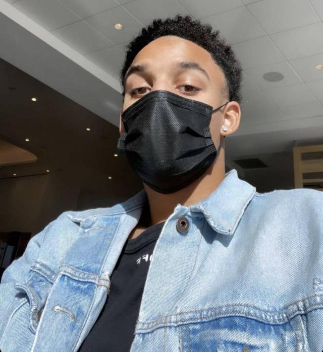 克里夫兰骑士迎法国杯关键赛，今晨完成体检，管理层满意，年轻球员得到机会的简单介绍